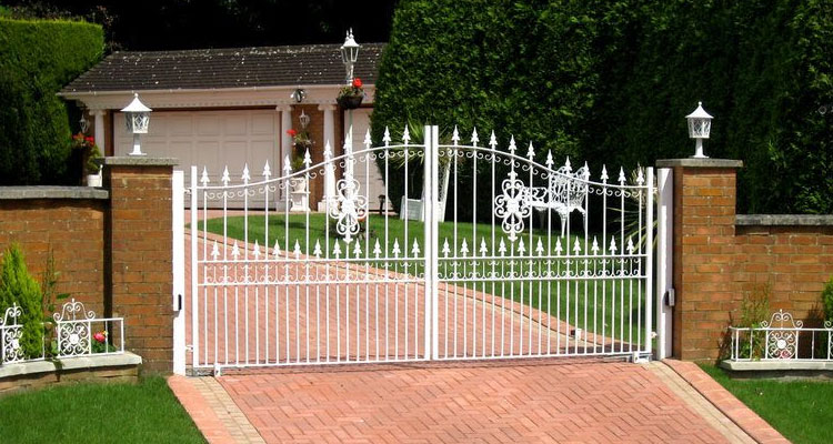 Sliding Driveway Gate Installation Garden Grove